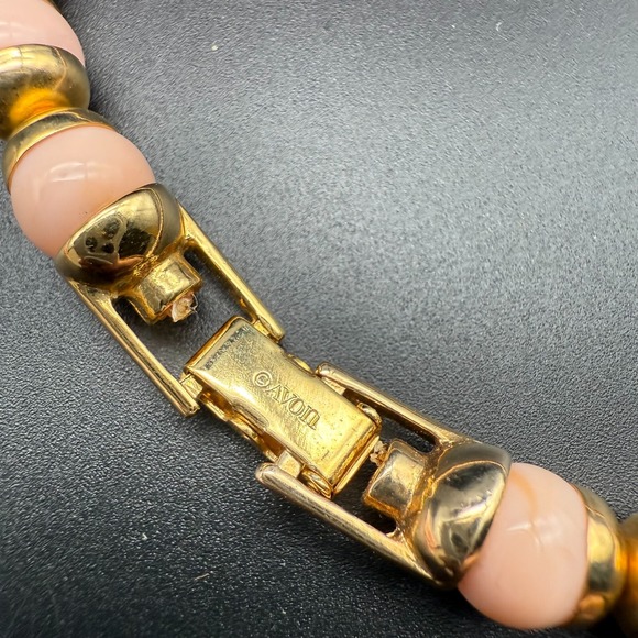 🌸 Vintage AVON Pink Bead Necklace 19" Gold Tone Spacer Beads Mid-Century Glam ✨ - Picture 5 of 5